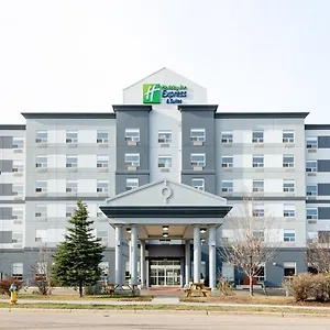 *** Hotel Express & Suites-edmonton South By Ihg Canada