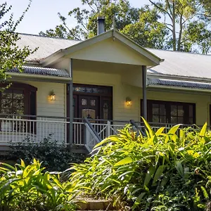  Holiday home Sangfroid - - Ultimate Getaway Australia