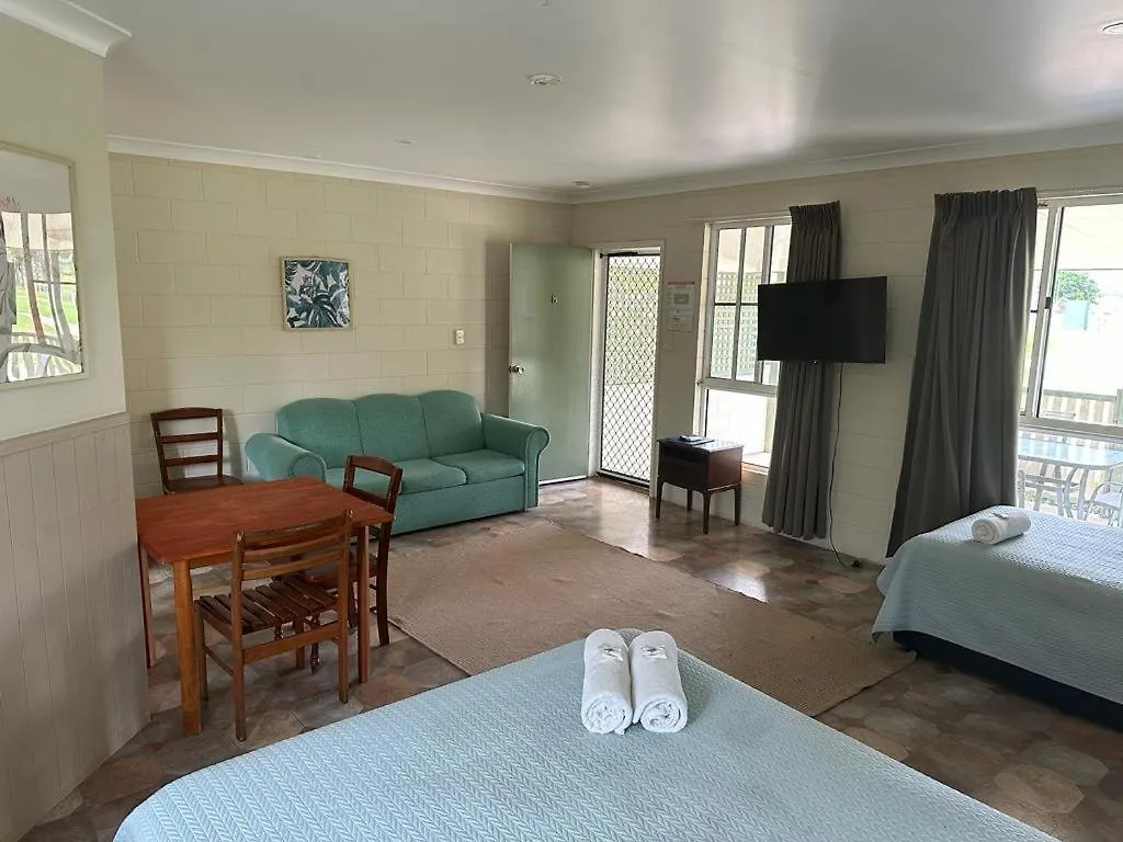 Carmila Caravan Park & Cabins Motel